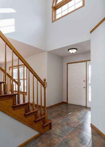 925 Lake STREET, Onalaska, WI 54650