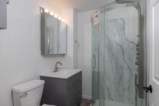 925 Lake STREET, Onalaska, WI 54650