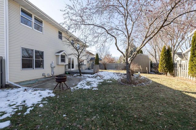 925 Lake STREET, Onalaska, WI 54650