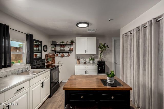 8595 N 71ST Avenue 18, Glendale, AZ 85301