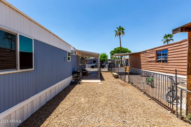 8595 N 71ST Avenue 18, Glendale, AZ 85301