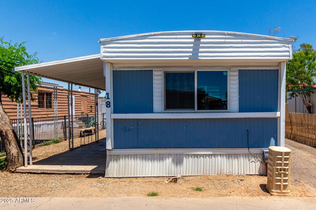 8595 N 71ST Avenue 18, Glendale, AZ 85301