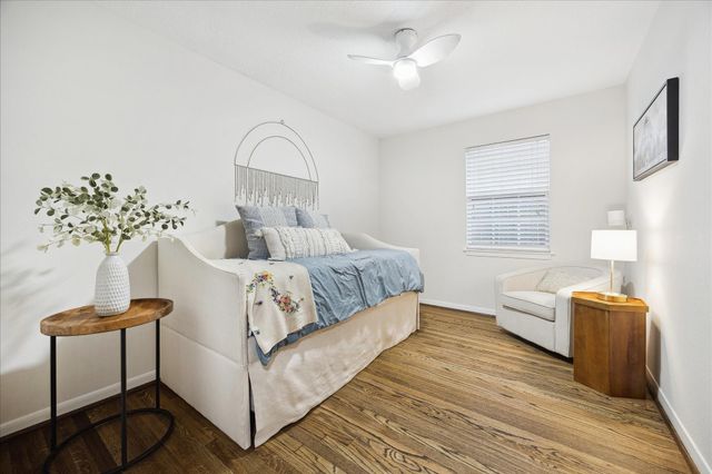 5423 Carew Street, Houston, TX 77096