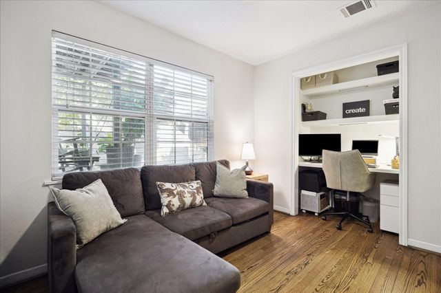 5423 Carew Street, Houston, TX 77096