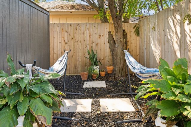 5423 Carew Street, Houston, TX 77096