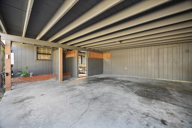 5423 Carew Street, Houston, TX 77096