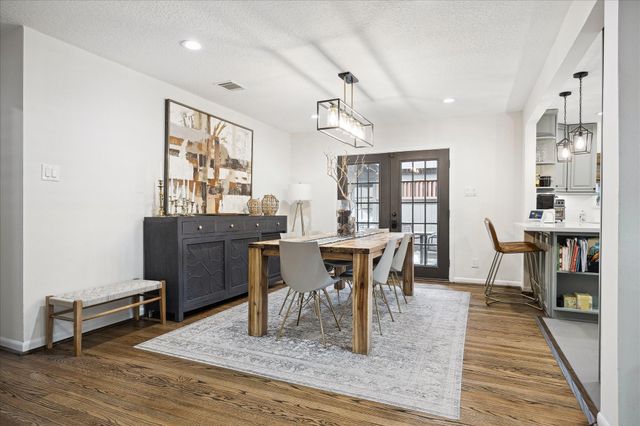 5423 Carew Street, Houston, TX 77096