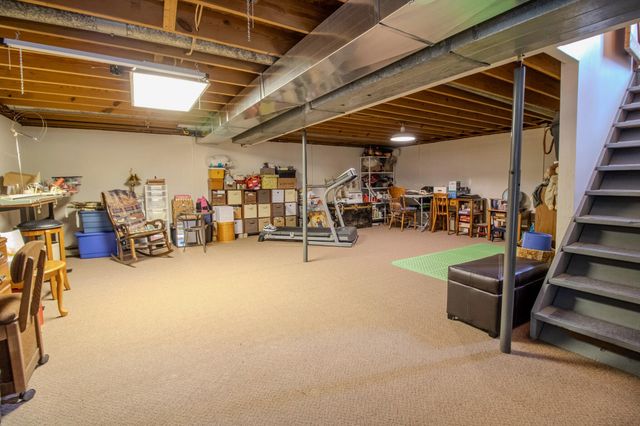 1892 W 200 S, North Judson, IN 46366