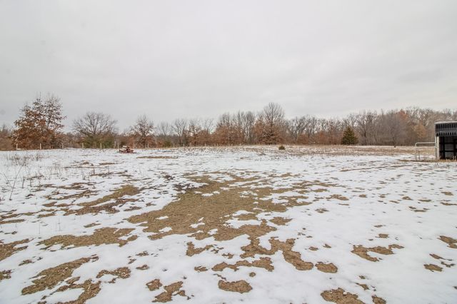 1892 W 200 S, North Judson, IN 46366