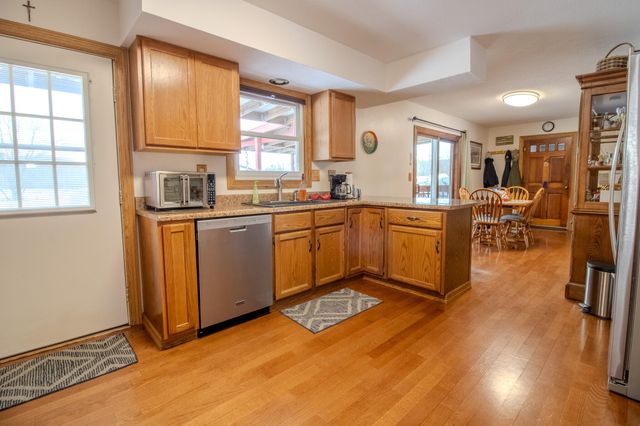 1892 W 200 S, North Judson, IN 46366