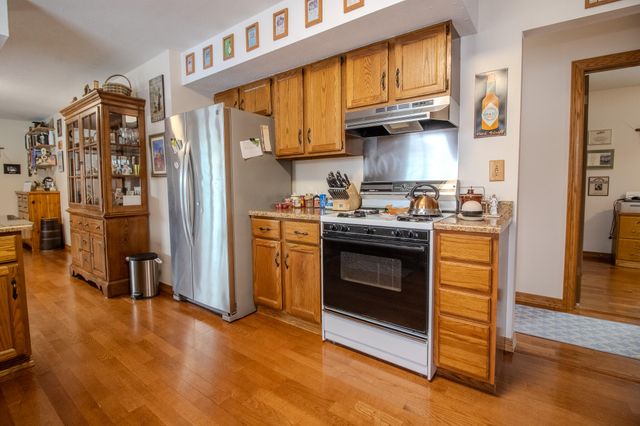 1892 W 200 S, North Judson, IN 46366