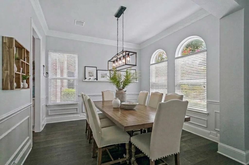 2301 Queen Morgan Lane, Lewisville, TX 75056 — photo 5