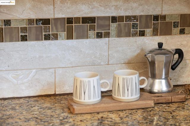 2005 36th Avenue, Oakland, CA 94601