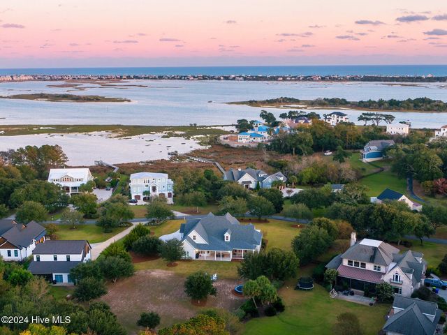 283 Ballast Point Road, Hampstead, NC 28443