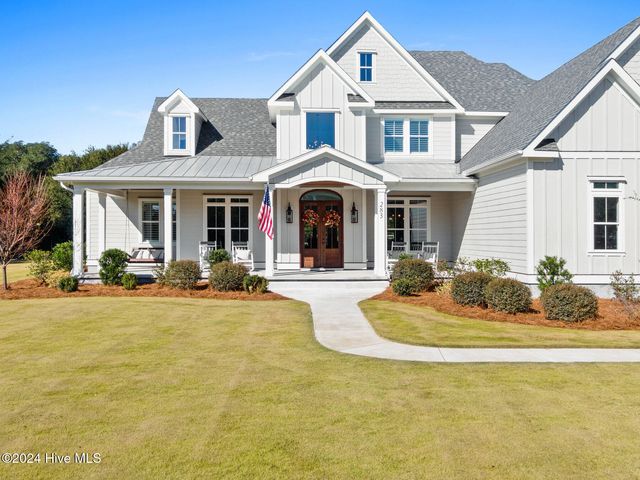 283 Ballast Point Road, Hampstead, NC 28443