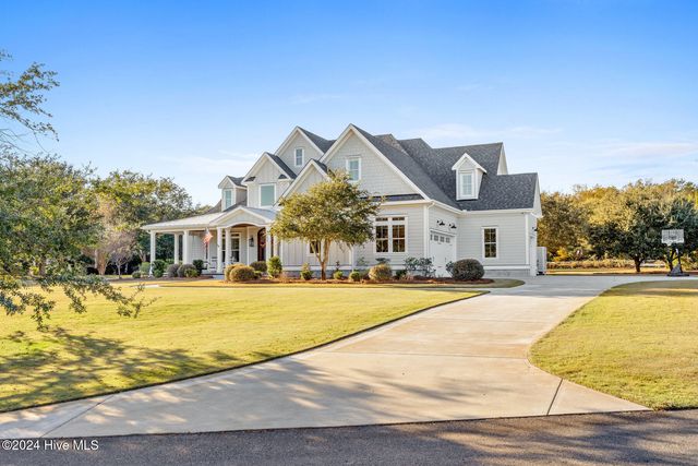 283 Ballast Point Road, Hampstead, NC 28443