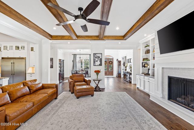 283 Ballast Point Road, Hampstead, NC 28443