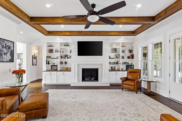 283 Ballast Point Road, Hampstead, NC 28443