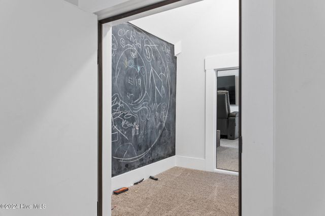 283 Ballast Point Road, Hampstead, NC 28443