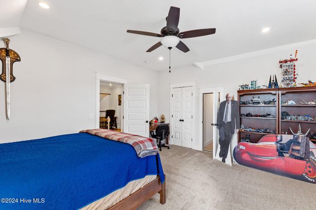 283 Ballast Point Road, Hampstead, NC 28443