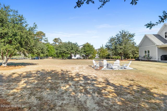 283 Ballast Point Road, Hampstead, NC 28443