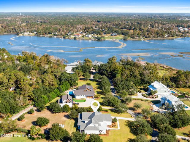 283 Ballast Point Road, Hampstead, NC 28443