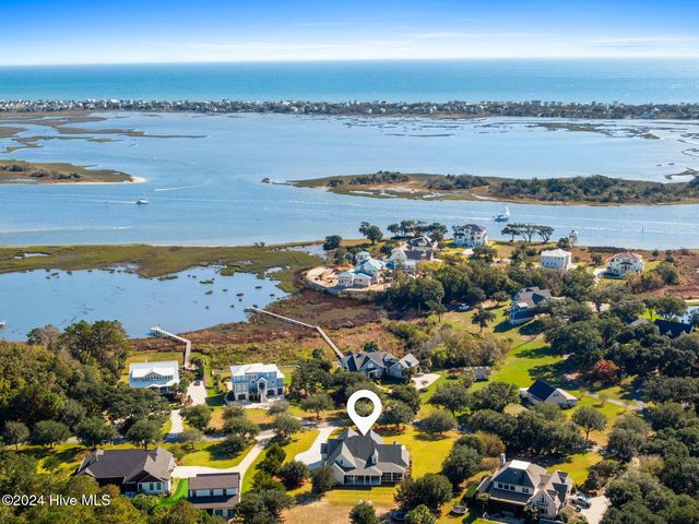 283 Ballast Point Road, Hampstead, NC 28443