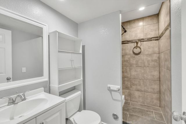 5505 Big Creek Way, Elk Grove, CA 95758