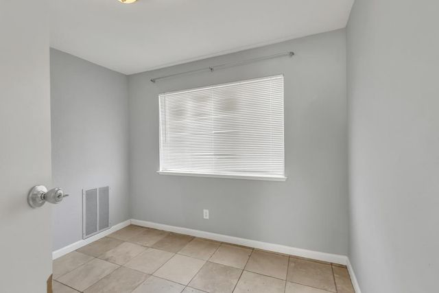 5505 Big Creek Way, Elk Grove, CA 95758