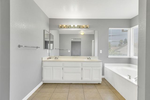 5505 Big Creek Way, Elk Grove, CA 95758