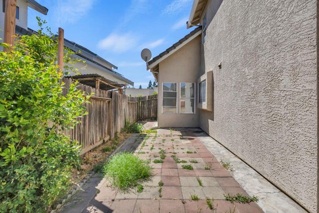 5505 Big Creek Way, Elk Grove, CA 95758