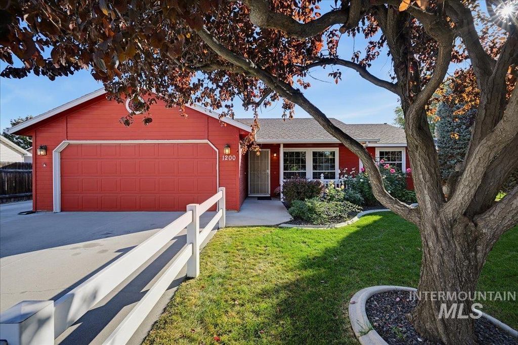 1200 S 19th St, Nampa, ID 83686 photo 3