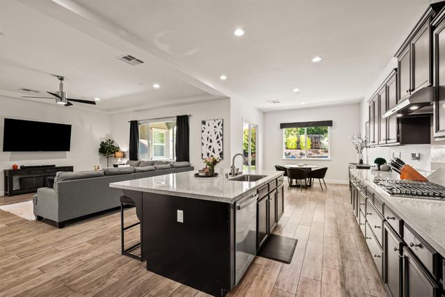 1873 Brandywood Way, El Dorado Hills, CA 95762