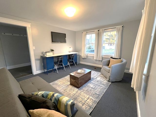 21 Montague St, Arlington, MA 02474