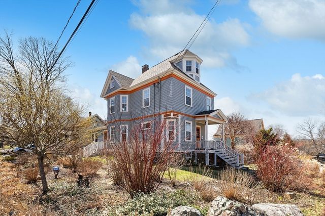 21 Montague St, Arlington, MA 02474