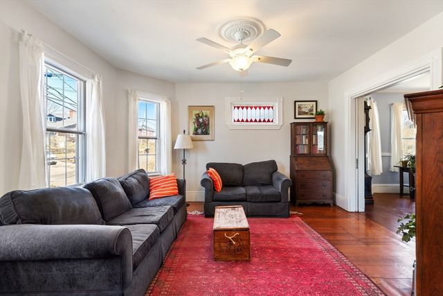 21 Montague St, Arlington, MA 02474