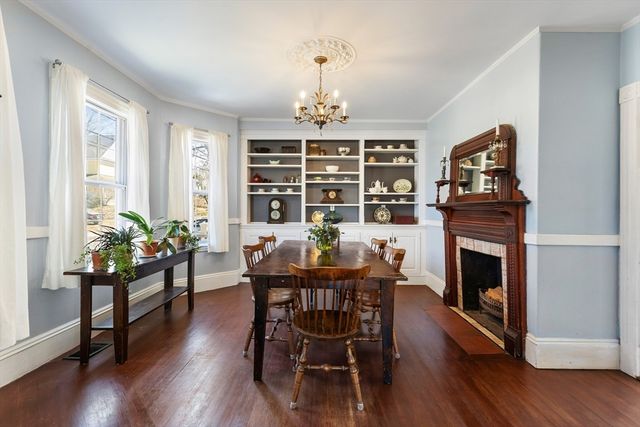 21 Montague St, Arlington, MA 02474