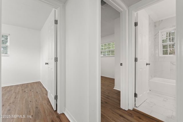 9403 SPOTTSWOOD Road, Jacksonville, FL 32208