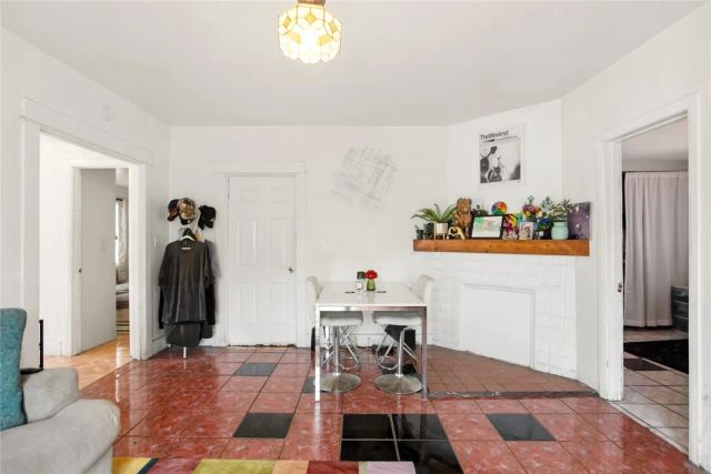 650 S Indiana St, Los Angeles, CA 90023