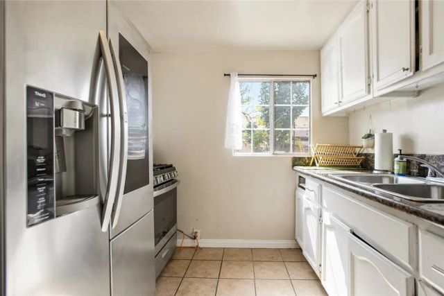 650 S Indiana St, Los Angeles, CA 90023