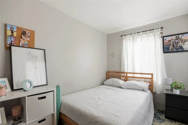 650 S Indiana St, Los Angeles, CA 90023