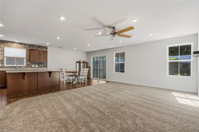 407 Vernonburg Court, Piedmont, SC 29673