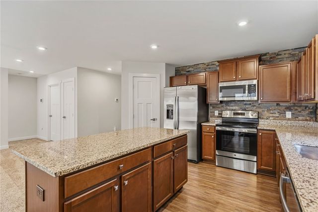 407 Vernonburg Court, Piedmont, SC 29673