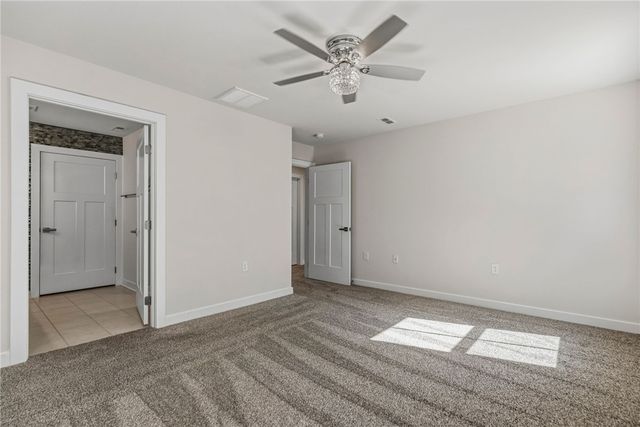 407 Vernonburg Court, Piedmont, SC 29673