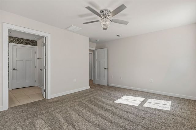 407 Vernonburg Court, Piedmont, SC 29673