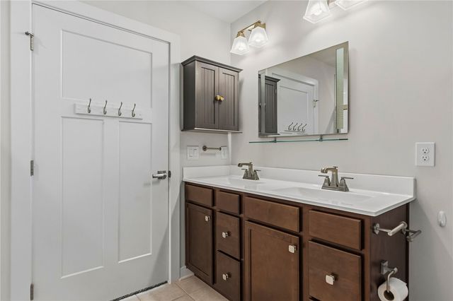 407 Vernonburg Court, Piedmont, SC 29673