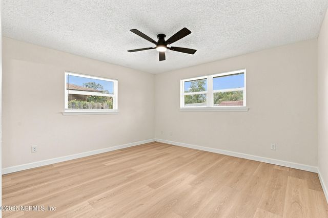 6104 W GOLDEN GROVE Road W, Jacksonville, FL 32244