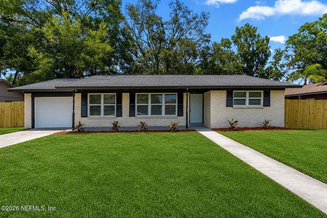 6104 W GOLDEN GROVE Road W, Jacksonville, FL 32244
