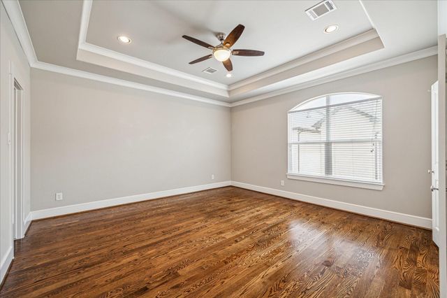880 Wakefield Drive C, Houston, TX 77018