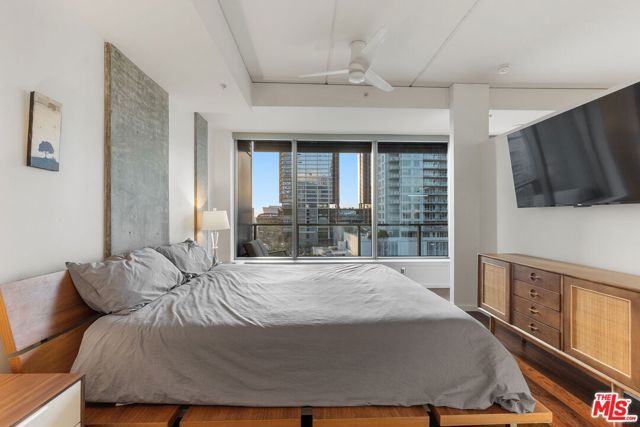 1155 S Grand Avenue 808, Los Angeles, CA 90015
